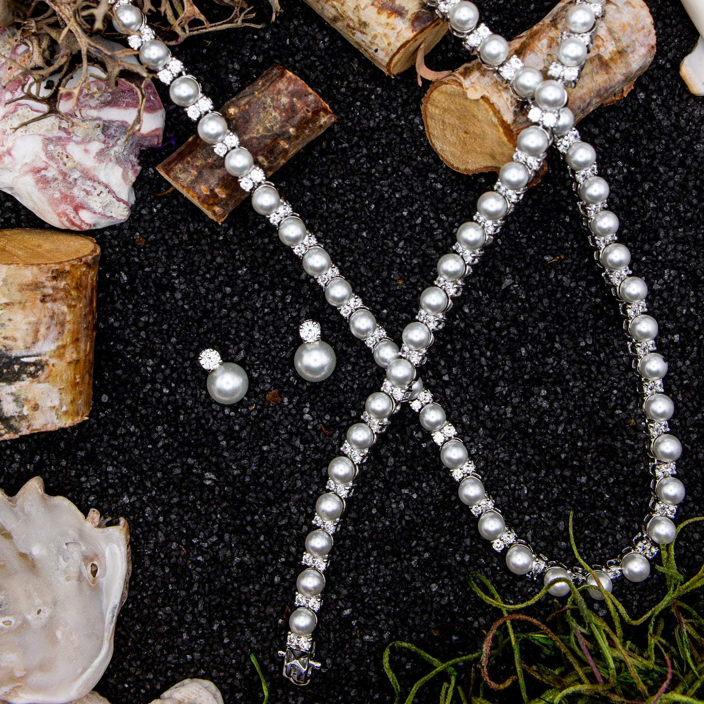 ANK98- Pearl & CZ necklace