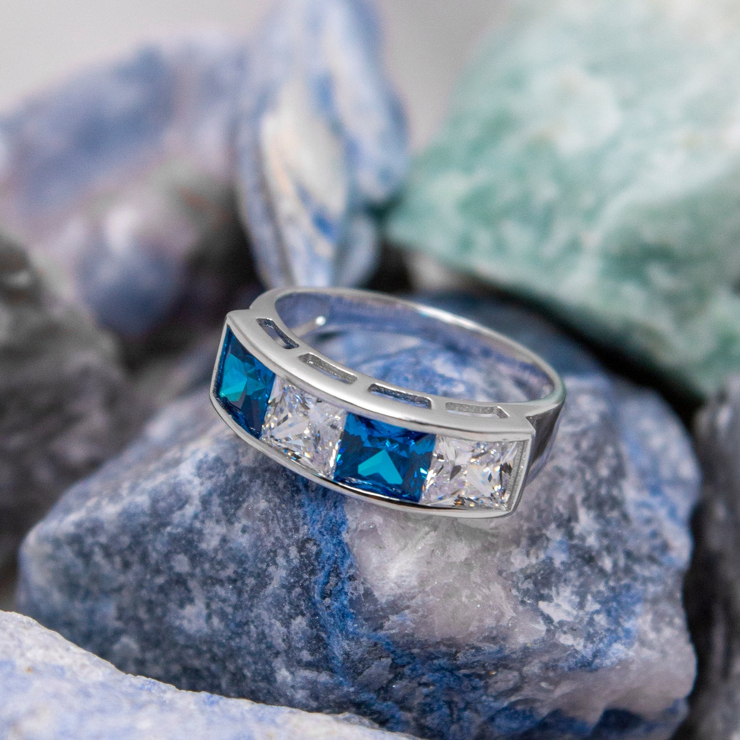 NR2089B- Blue and White Topaz CZ band