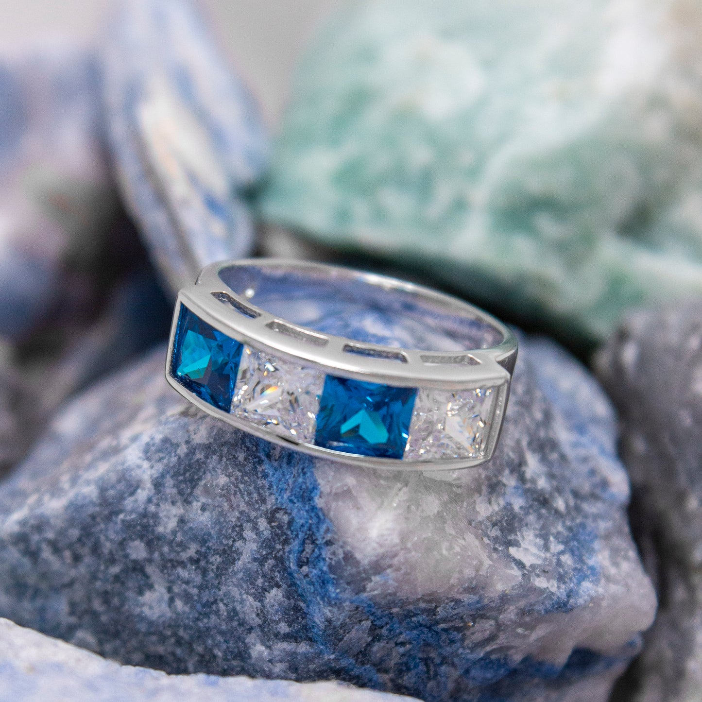 NR2089B- Blue and White Topaz CZ band